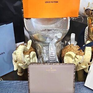 Kate Spade Tellie Bifold Wallet w/Glitter Trim EUC